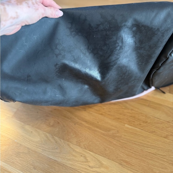 Nike Black and Pink Duffel Bag - Picture 8 of 10